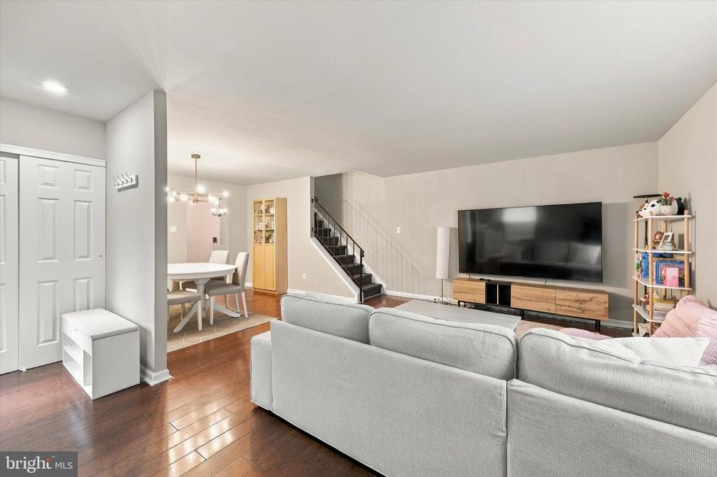 1368 ARUNDEL WAY, BENSALEM, PA 19020 — photo 3