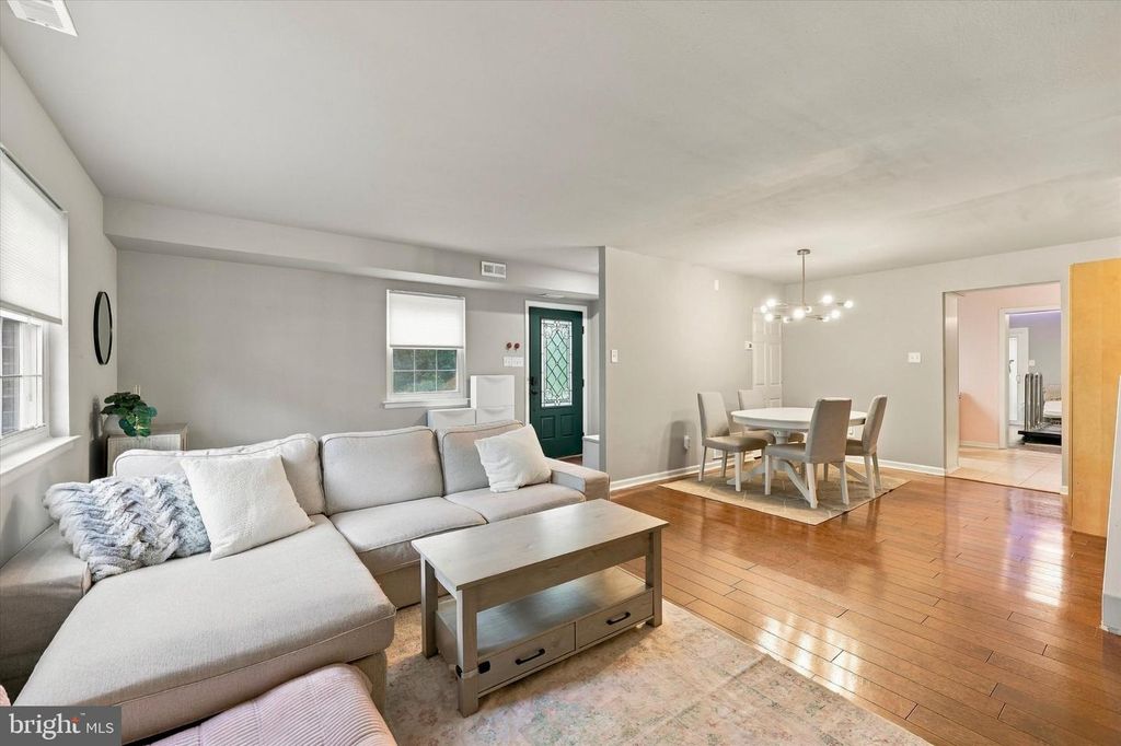 1368 ARUNDEL WAY, BENSALEM, PA 19020 — photo 4