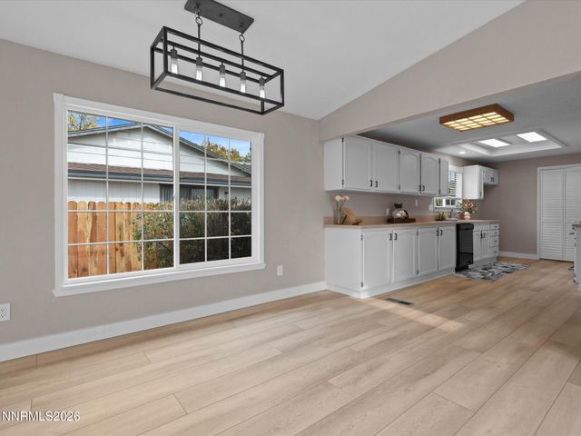3075 Round Mountain Road, Sparks, NV 89434