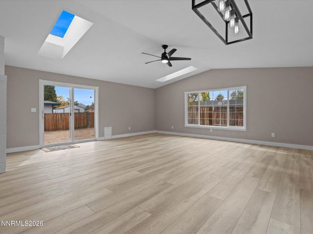 3075 Round Mountain Road, Sparks, NV 89434
