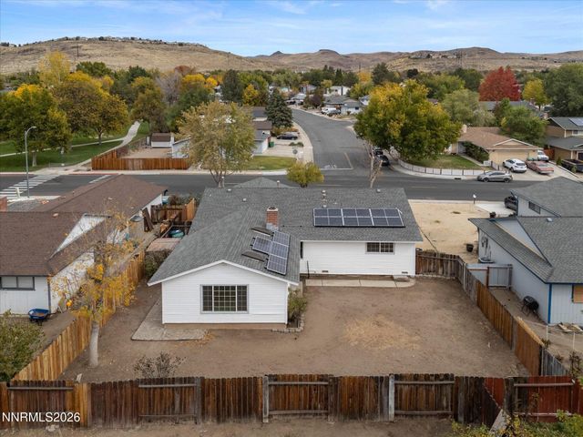 3075 Round Mountain Road, Sparks, NV 89434