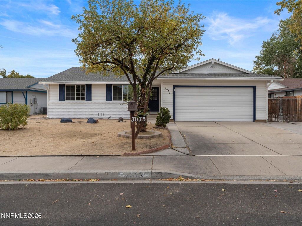 3075 Round Mountain Road, Sparks, NV 89434