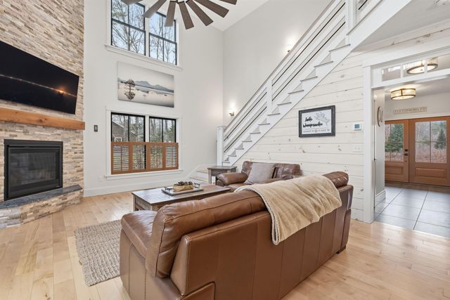 32 Mountain Shadows Drive, Tuftonboro, NH 03816