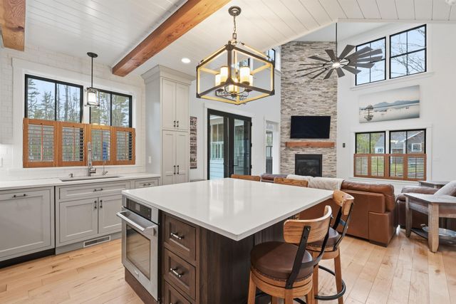 32 Mountain Shadows Drive, Tuftonboro, NH 03816