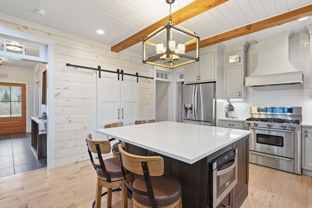 32 Mountain Shadows Drive, Tuftonboro, NH 03816