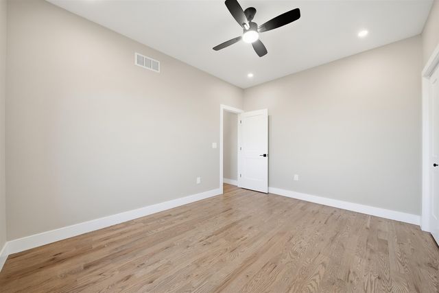4818 W Calvert St, Wichita, KS 67215