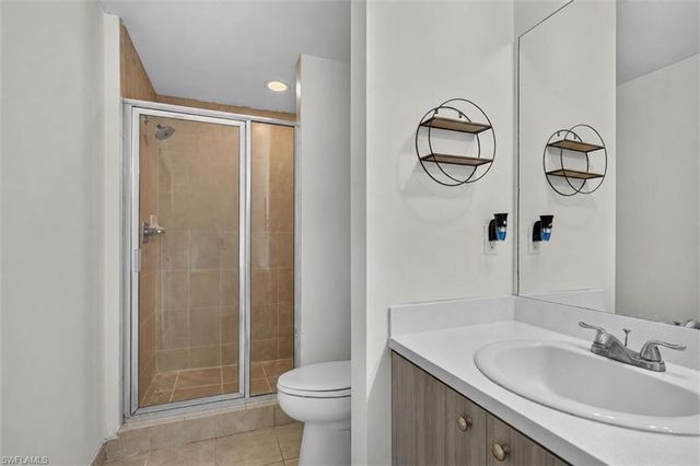 8555 Bernwood Cove LOOP 107, Fort Myers, FL 33966