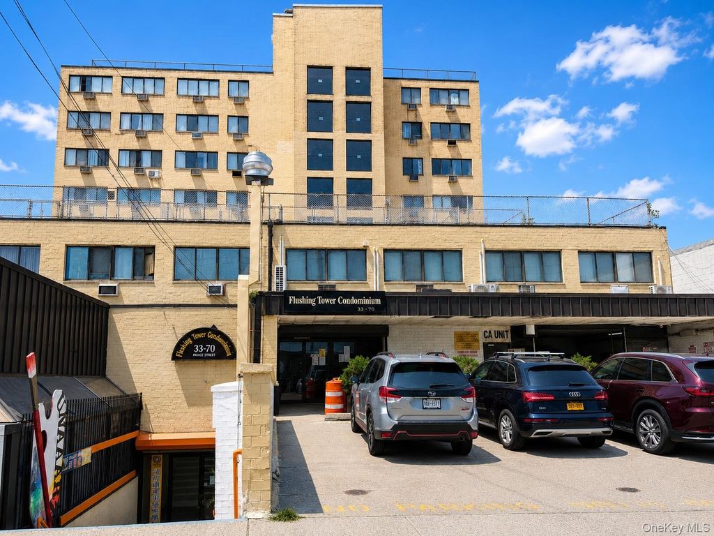 3370 Prince Street 807, Flushing, NY 11354 — exterior