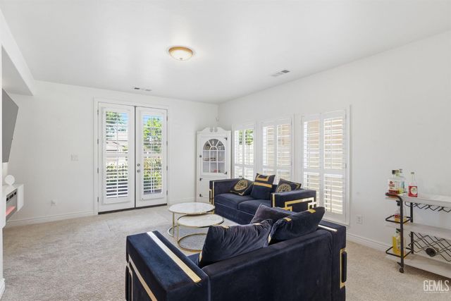 2510 Edingal Drive, Bakersfield, CA 93311