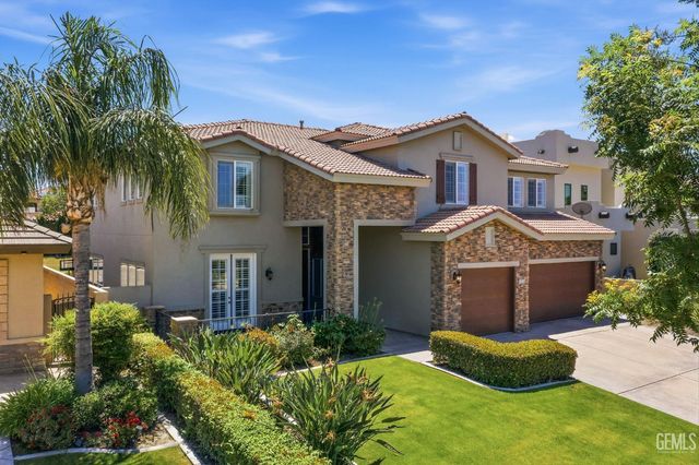 2510 Edingal Drive, Bakersfield, CA 93311