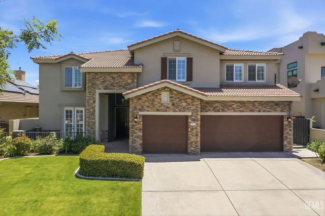 2510 Edingal Drive, Bakersfield, CA 93311