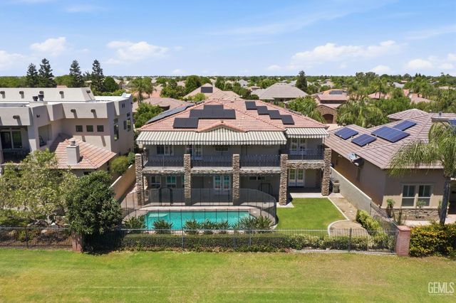 2510 Edingal Drive, Bakersfield, CA 93311