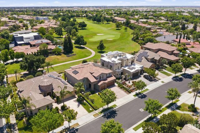 2510 Edingal Drive, Bakersfield, CA 93311
