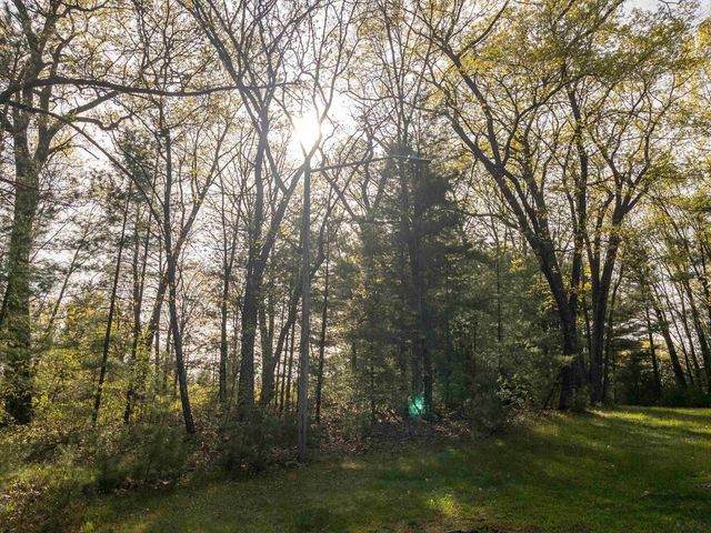 N9193 Becker Road, Westfield, WI 53964