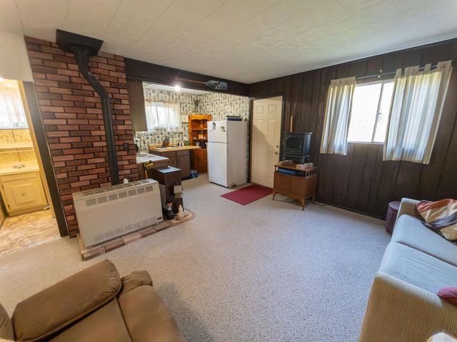 N9193 Becker Road, Westfield, WI 53964