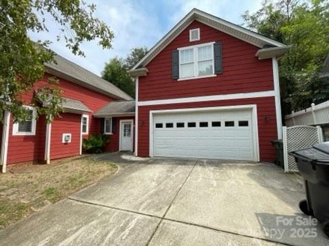 14112 Garden District Row, Huntersville, NC 28078