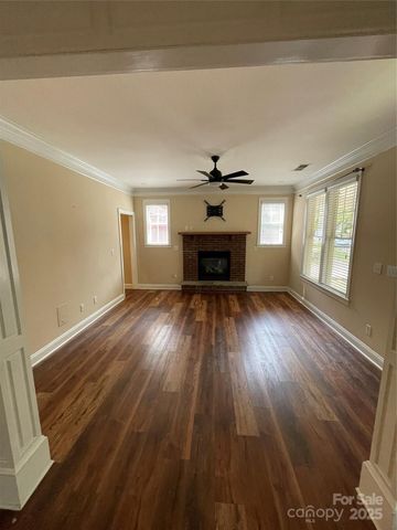 14112 Garden District Row, Huntersville, NC 28078