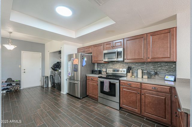 6550 N 47TH Avenue 194, Glendale, AZ 85301