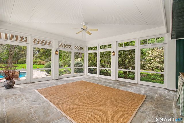 537 Oenoke Ridge, New Canaan, CT 06840