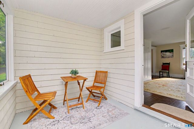 537 Oenoke Ridge, New Canaan, CT 06840