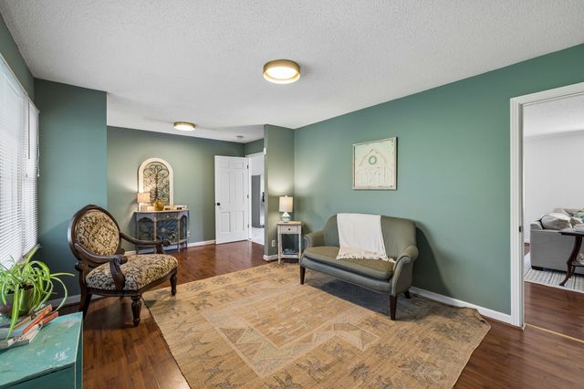 979 S Main St, S, Eagleville, TN 37060