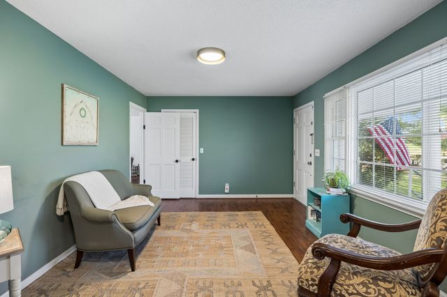 979 S Main St, S, Eagleville, TN 37060