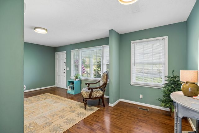 979 S Main St, S, Eagleville, TN 37060