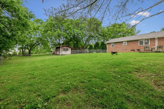 979 S Main St, S, Eagleville, TN 37060