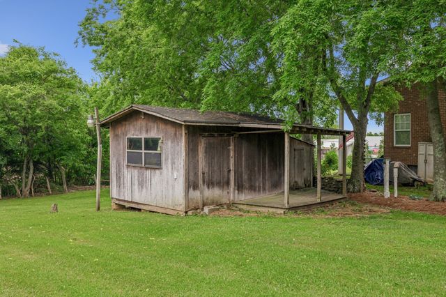 979 S Main St, S, Eagleville, TN 37060