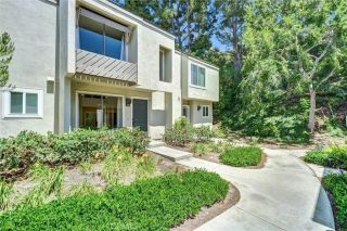 307 N Singingwood 8, Orange, CA 92869