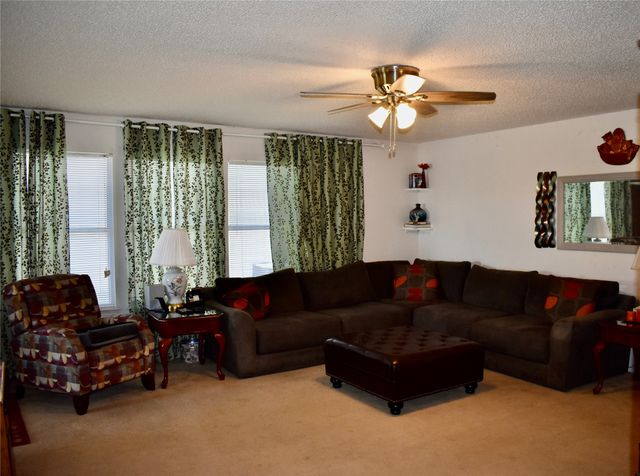 1606 Pin Oak Trail, Anna, TX 75409