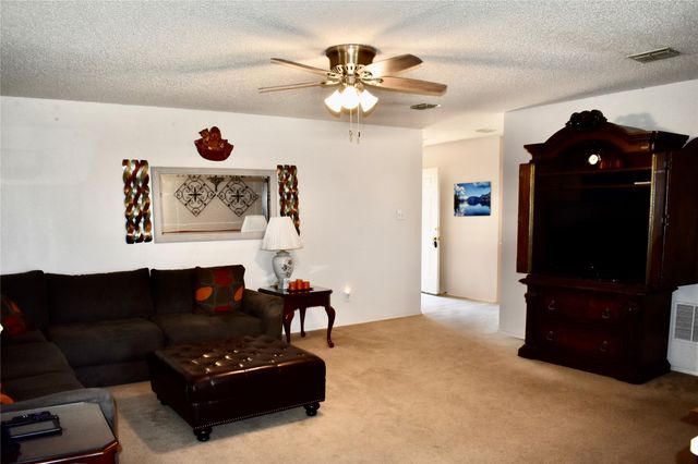 1606 Pin Oak Trail, Anna, TX 75409