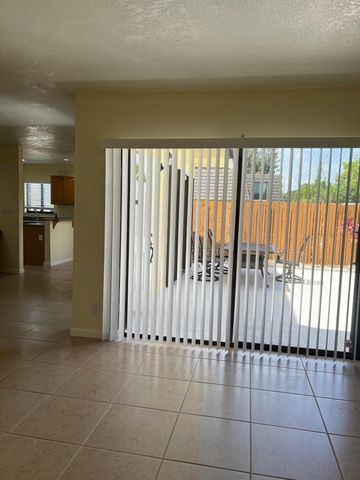 4663 Cherry Road 155, West Palm Beach, FL 33417