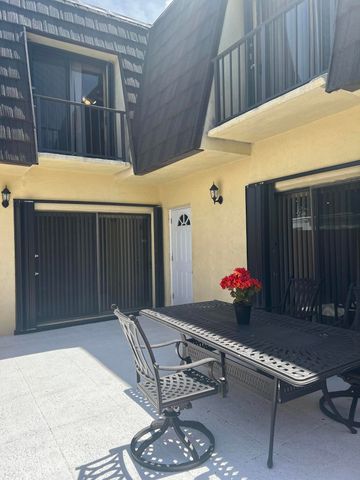 4663 Cherry Road 155, West Palm Beach, FL 33417
