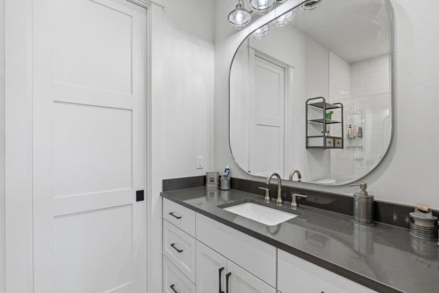 1660 Windmill Run RD, Wimberley, TX 78676