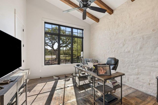 1660 Windmill Run RD, Wimberley, TX 78676