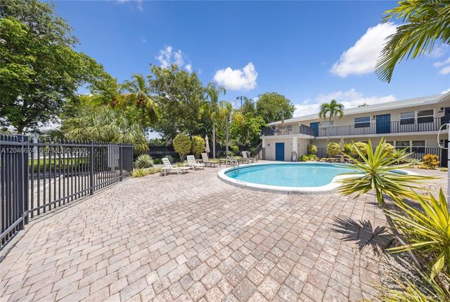 660 NE 11th Avenue 102, Fort Lauderdale, FL 33304