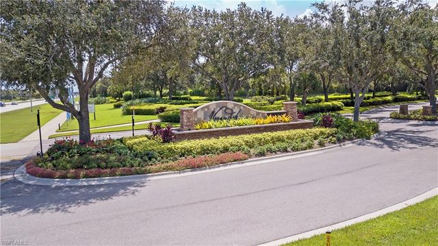 3111 Cottonwood BEND 1704, Fort Myers, FL 33905