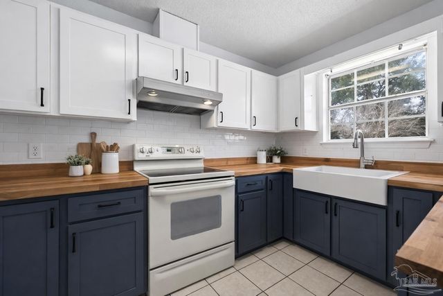 4885 Mayo Cir, Pace, FL 32571