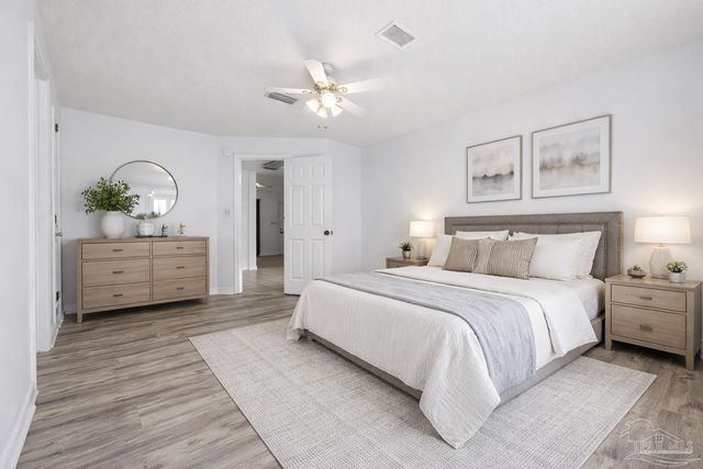 4885 Mayo Cir, Pace, FL 32571