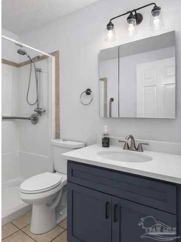 4885 Mayo Cir, Pace, FL 32571