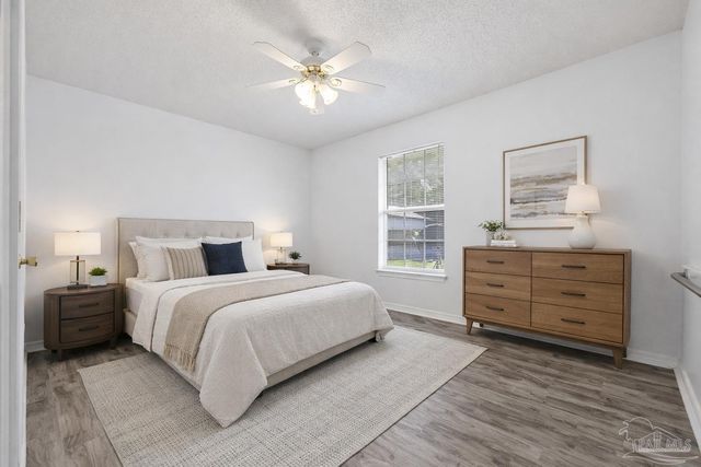 4885 Mayo Cir, Pace, FL 32571