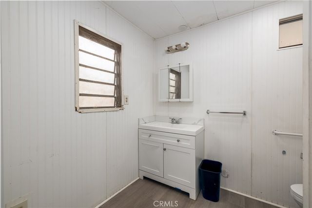 3825 Crestmore 406, Riverside, CA 92509