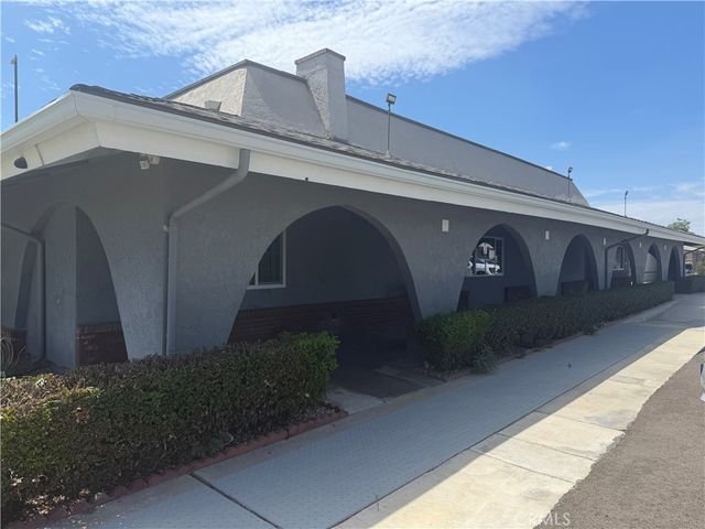 3825 Crestmore 406, Riverside, CA 92509