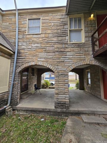 110 & 112 W 15th Street, North Little Rock, AR 72114