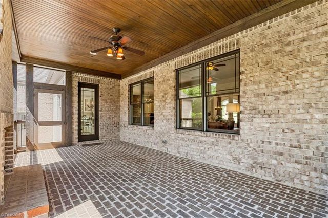 6635 Linville Ridge Drive, Oak Ridge, NC 27310
