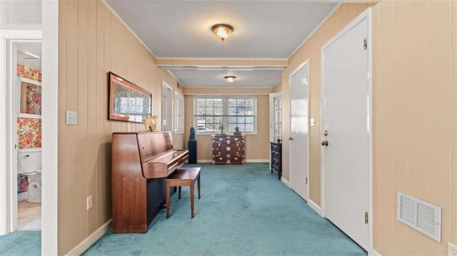 8 Lakemoore Drive, Rome, GA 30161