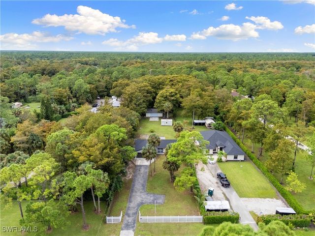 241 8th ST SE, Naples, FL 34117