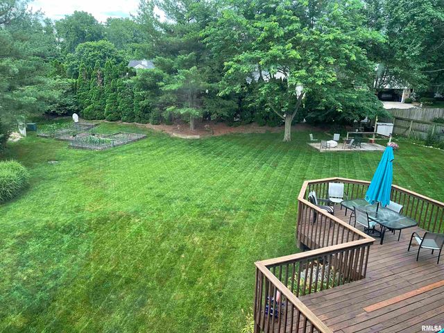 2000 OAK CREEK Road, Springfield, IL 62704