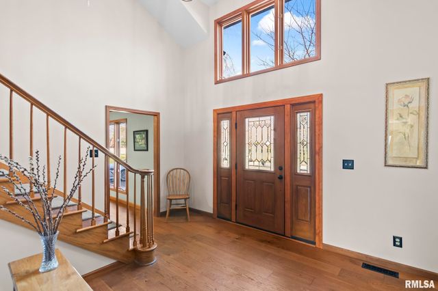 2000 OAK CREEK Road, Springfield, IL 62704